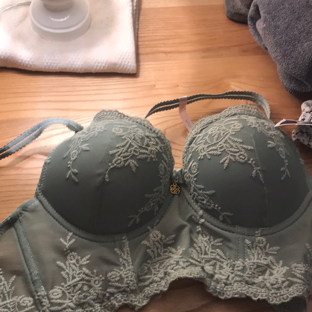 Teal push-up bra 34B